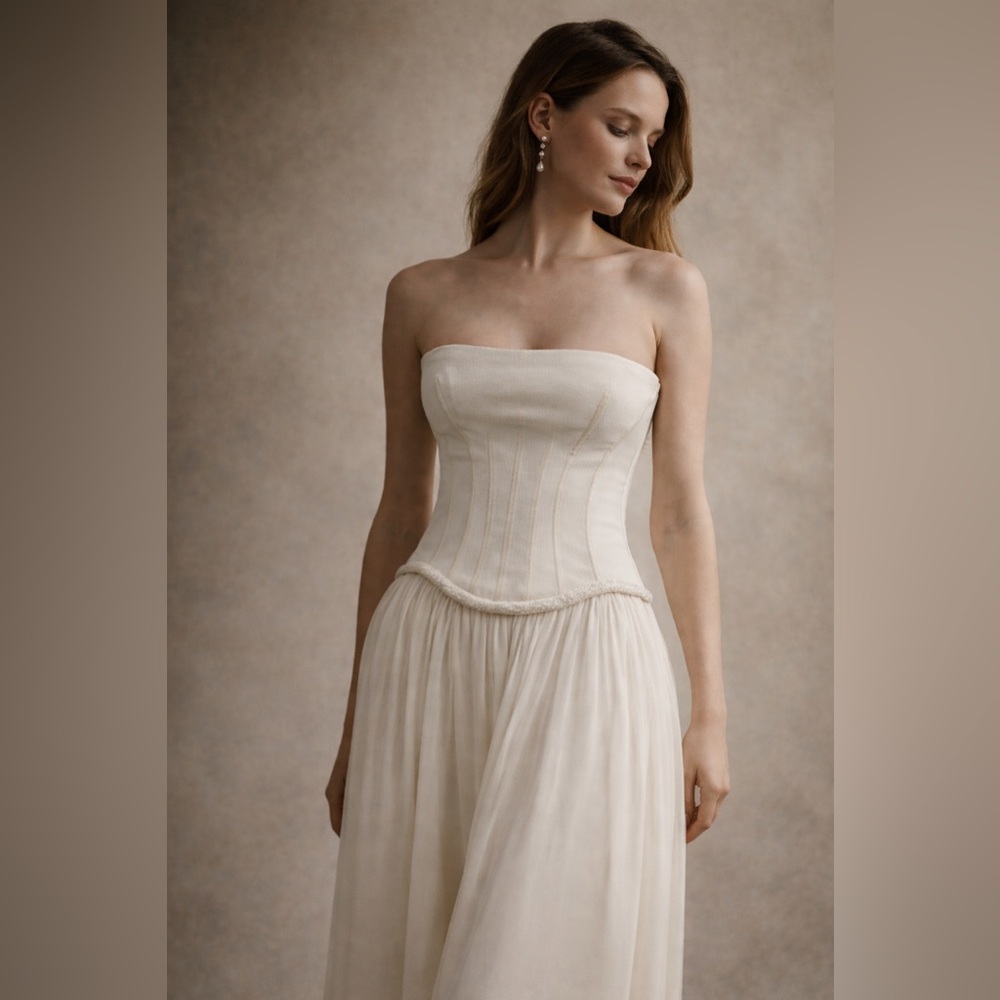 Strapless Ivory Corset Bodice Wedding Dress